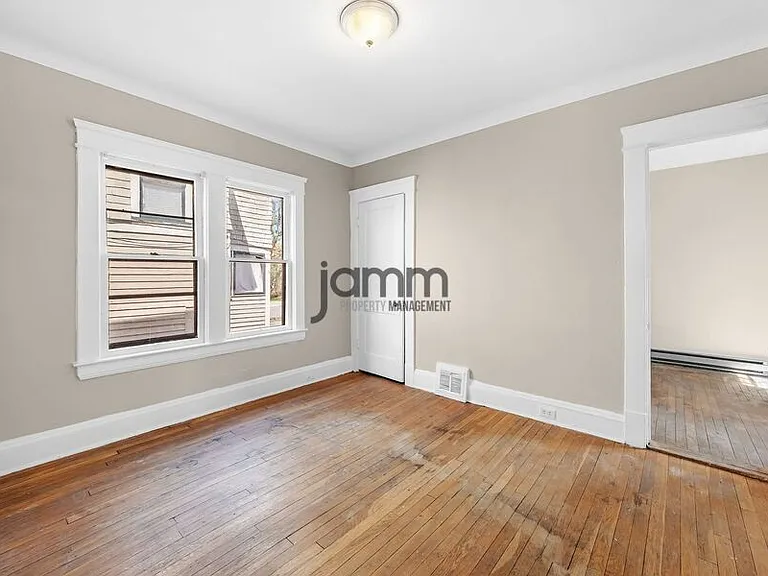 1695 Glenmont Loft — Photo 38