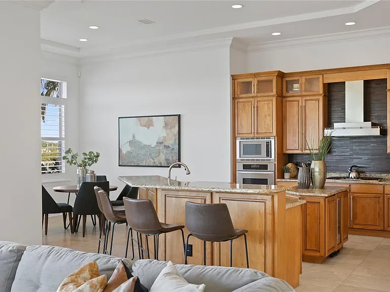 4130 Causeway Vista Dr — Photo 14