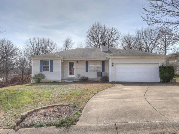1704 Redbud Drive, Joplin, MO 64801