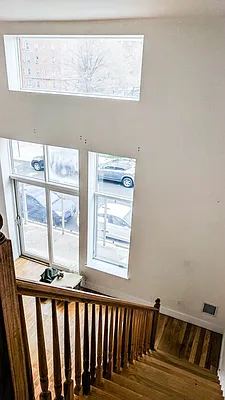 Rented by Premier Metro Realty Corp | media 122