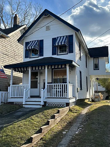 415 Evergreen Ave Photo 1