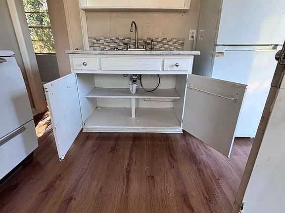 4th image of 1746 Ingleside Ave APT 1-2