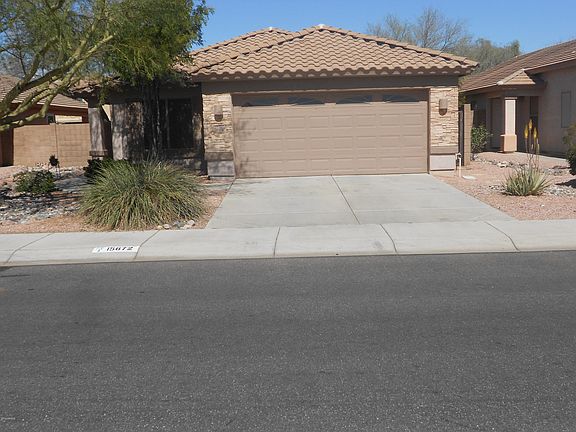 2nd image of 15672 W Saguaro Ln