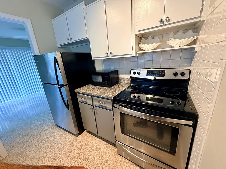 1739 Siesta Dr #2 — Photo 6