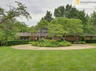 17601 S Timber Ridge Rd, Belton, MO 64012