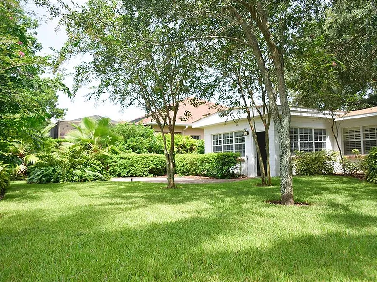 3012 W Fair Oaks Ave — Photo 3