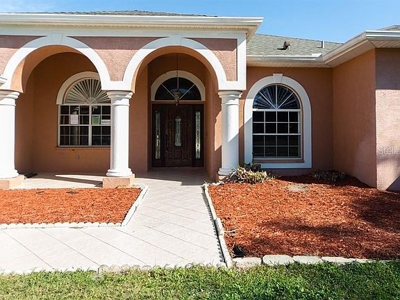 2nd image of 3036 Lake Padgett Dr