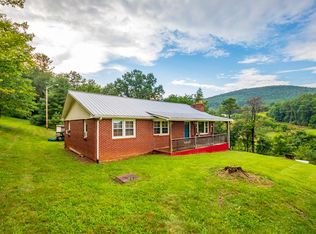 223 Fox Den Rd, Wytheville, VA 24382