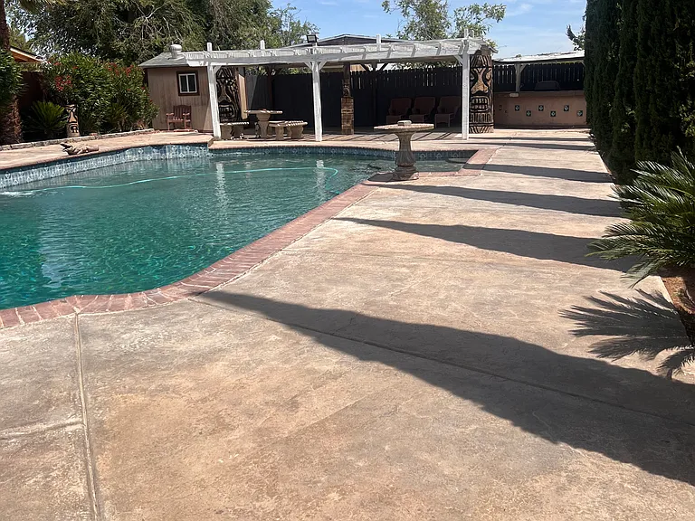 Yucca St — Photo 11
