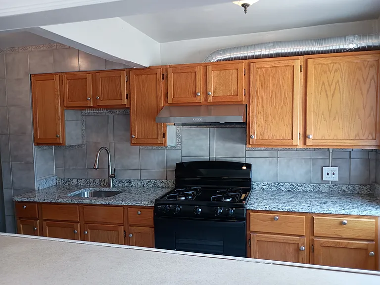 6204 Tabor Ave — Photo 6