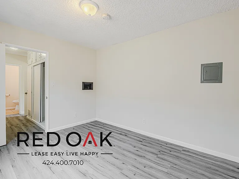 1361 Yosemite Dr #3 — Photo 16