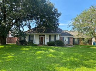143 S Bayou Estates Dr, Des Allemands, LA 70030