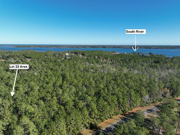 3rd image of 140 Tarpon Way