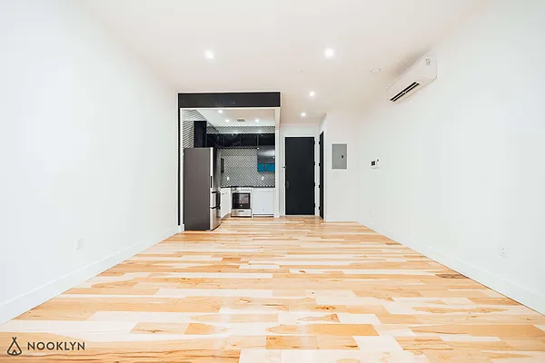 Rented by Nooklyn NYC LLC | media 19