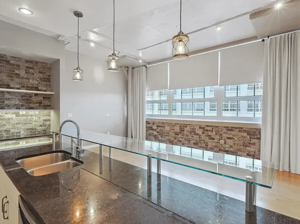 2600 W 7th St APT 1415, Fort Worth, TX 76107