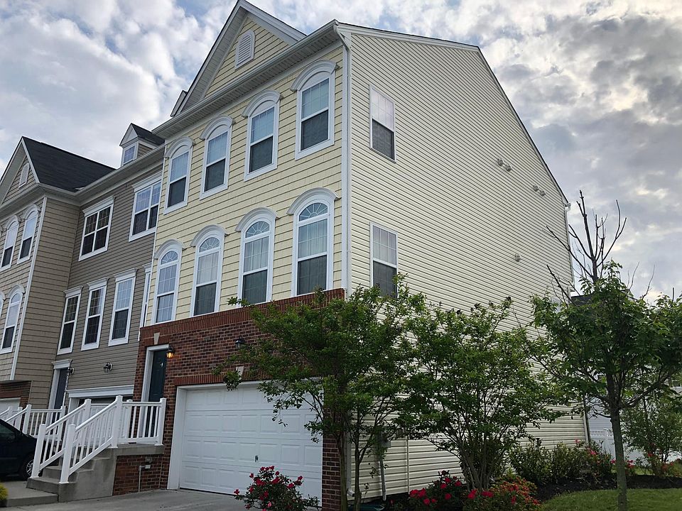 1st image of 29852 Plantation Lakes Blvd