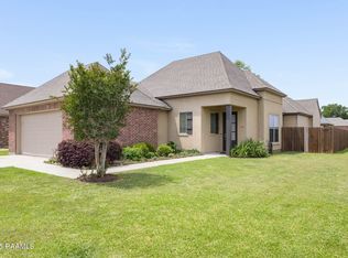 115 Gilmore Rd, Youngsville, LA 70592