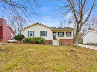 4211 Studio Ln, Greensboro, NC 27407