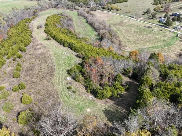 1100 Old Dixville Rd, Harrodsburg, KY 40330