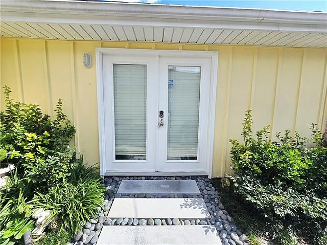 405 Lynnmeade Rd — Photo 2