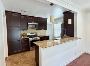 14354 Hatteras St, Van Nuys, CA 91401