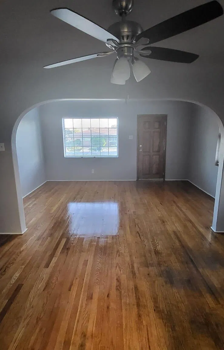 2 bed, 960 sqft, $1,350 — Photo 4