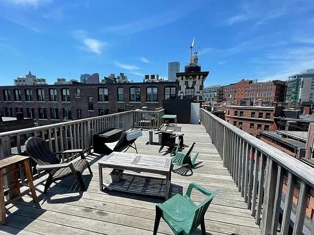 2 Thacher St #3 — Photo 19