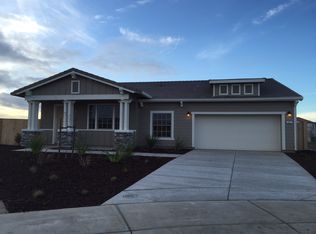 614 Pindos Ct, Oakdale, CA 95361