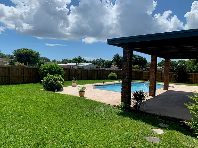 10591 SW 122nd Ct — Photo 23
