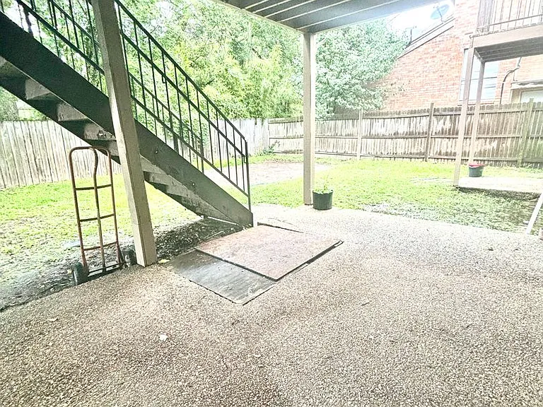 8219 Bayou Fountain Ave — Photo 12