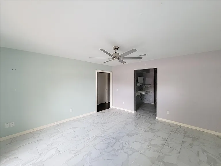 2815 Cambridge Ln — Photo 29