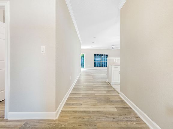4th image of 5931 Hermitage Dr