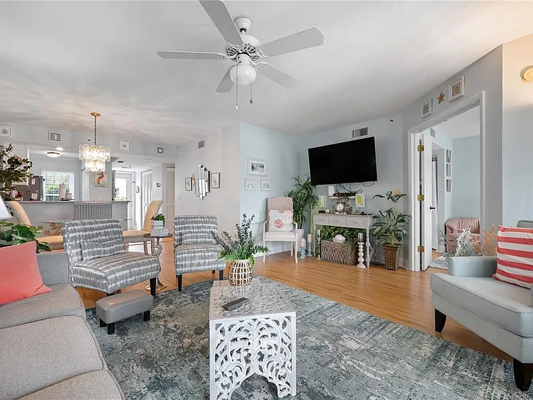 1015 Wexford Blvd #1015 — Photo 9