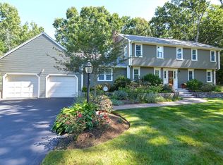 28 Barnstable Rd, Norfolk, MA 02056