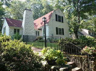 18 Nickerson Rd, Newton, MA 02467