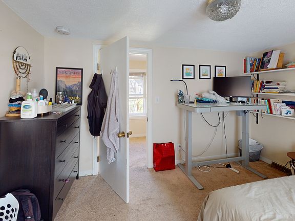5th image of 521 Green St #A
