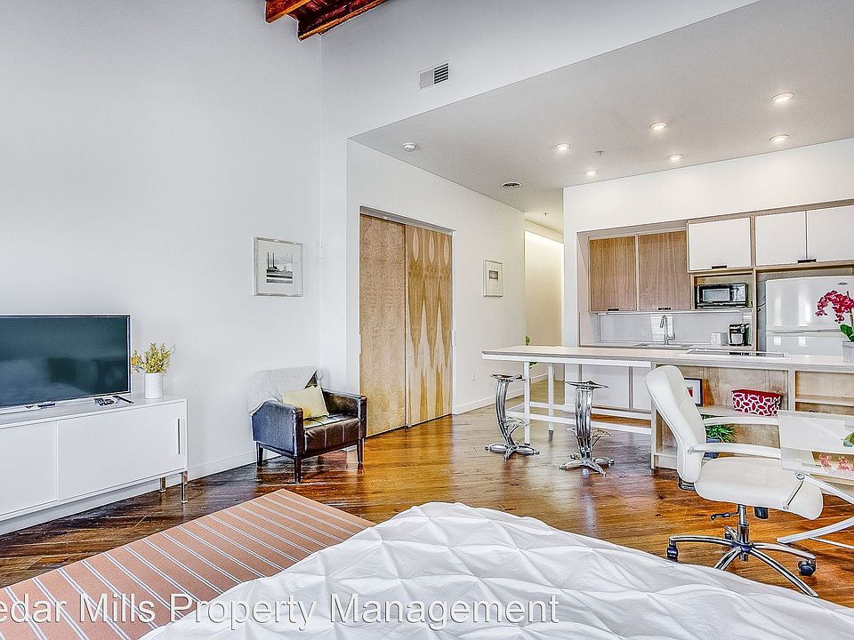 1st image of 430 S Commerce St #3006939