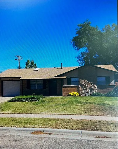 5101 Chisholm Trl Photo 1