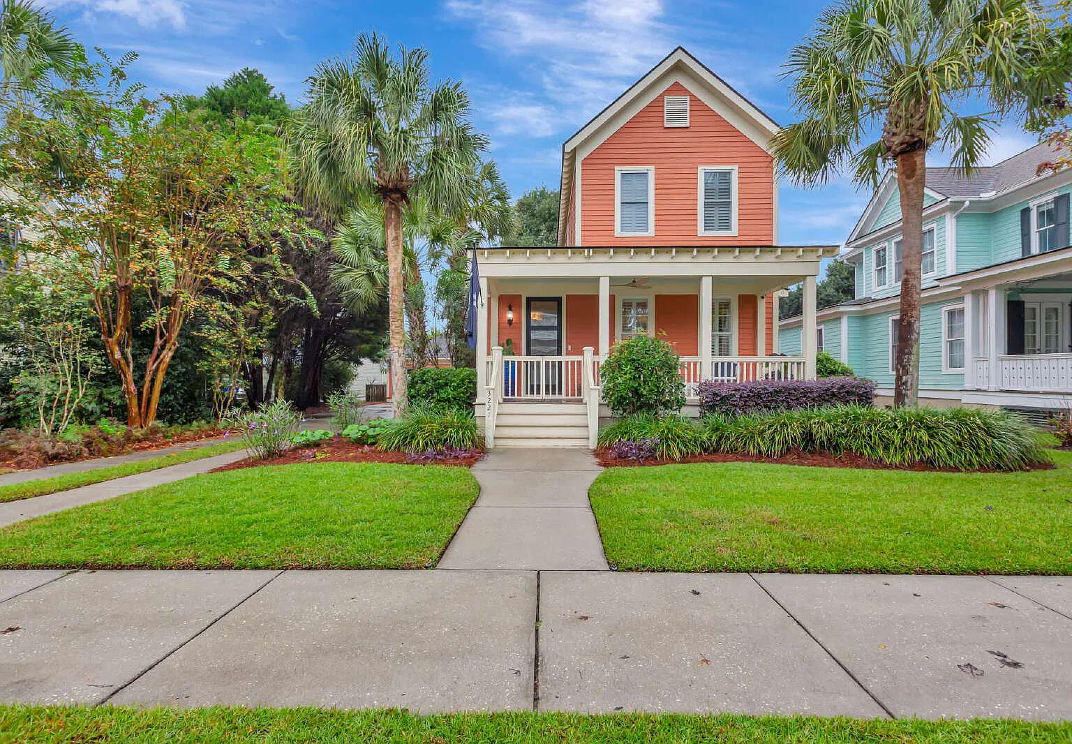 3 bed, 2.5 bath, 1931 sqft, $5,700 — Photo 3