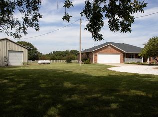 15975 Twelve Corners Rd, Garfield, AR 72732
