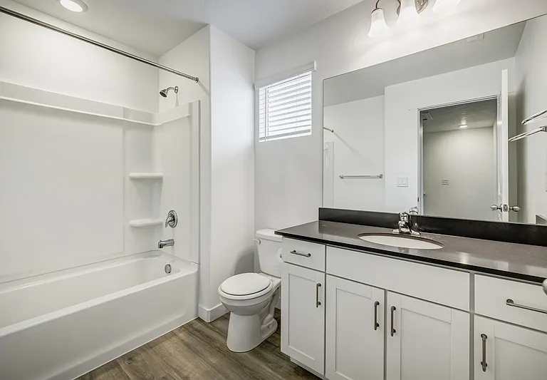 1063 E Waterway Ln #1 — Photo 13