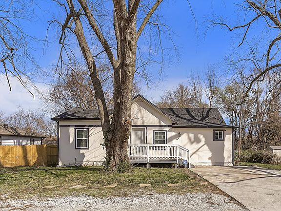 2nd image of 2517 W Phelps Street