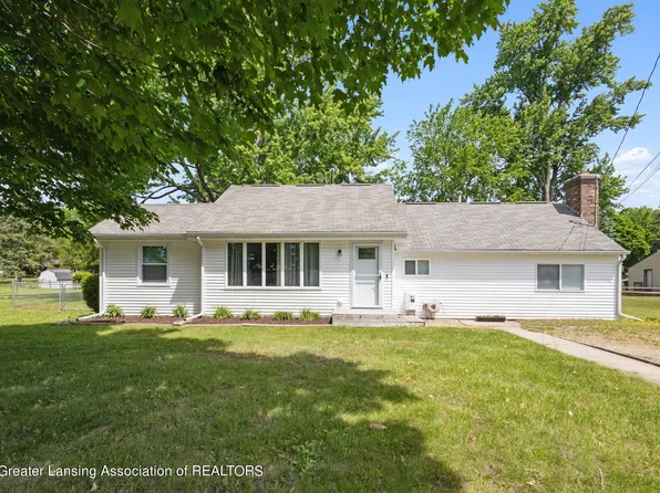 317 Leonard St, Eaton Rapids, MI 48827