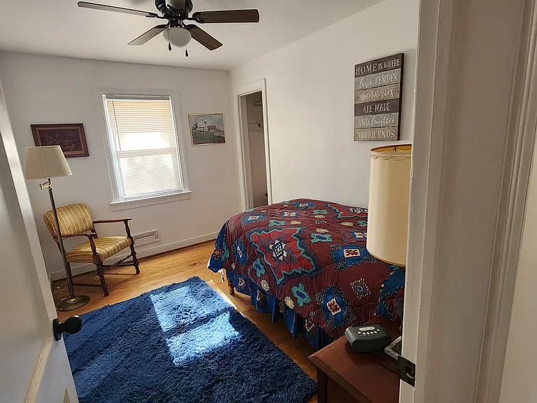 Bedroom 1 with twin bed
