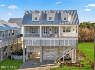 1532 N Beach Blvd, Bay Saint Louis, MS 39520