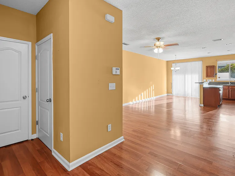 2364 Red Moon Dr — Photo 5