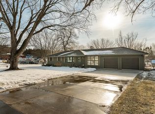 40 4th St NE, Oronoco, MN 55960