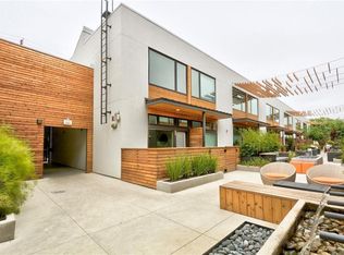 2002 E 7th St APT 240, Austin, TX 78702