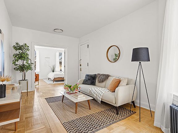 3rd image of 568 Saint Marks Ave APT 3A