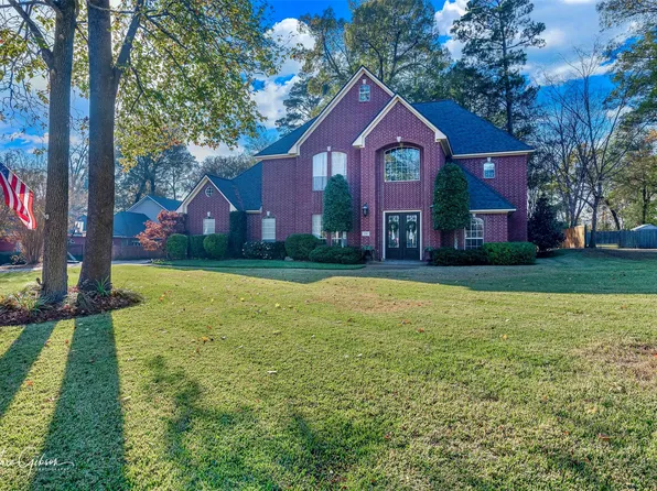 1310 Bay Ridge Dr, Benton, LA 71006